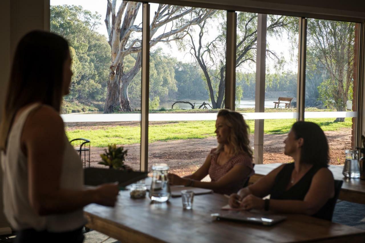 Cadell On The Murray Motel Moama Zewnętrze zdjęcie